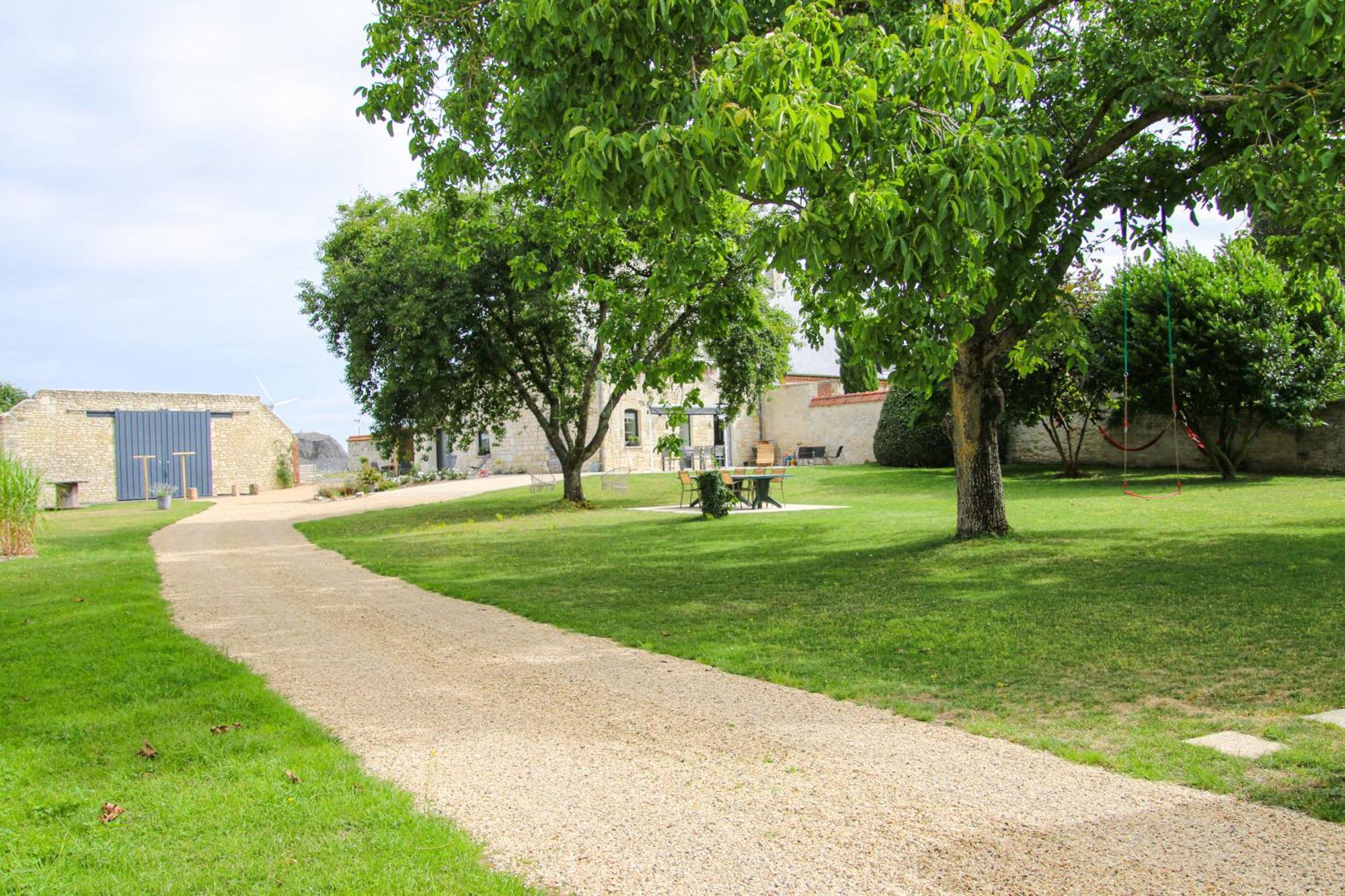 Gite La Petite Ferme Clermont-les-Fermes Exteriör bild